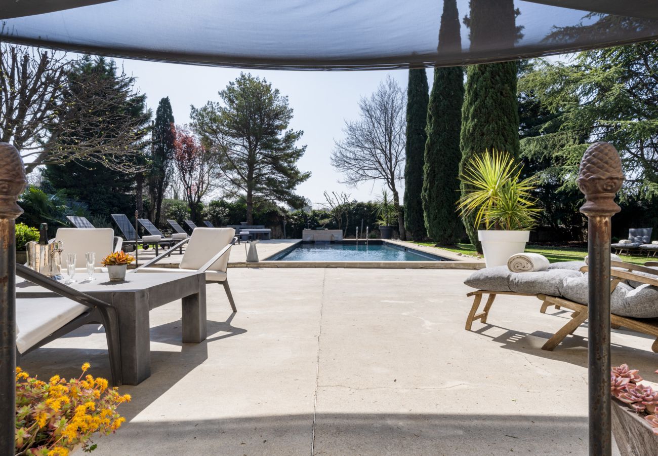 Maison à Tulette - La Mancelone, propriété d'exception à louer, avec piscine