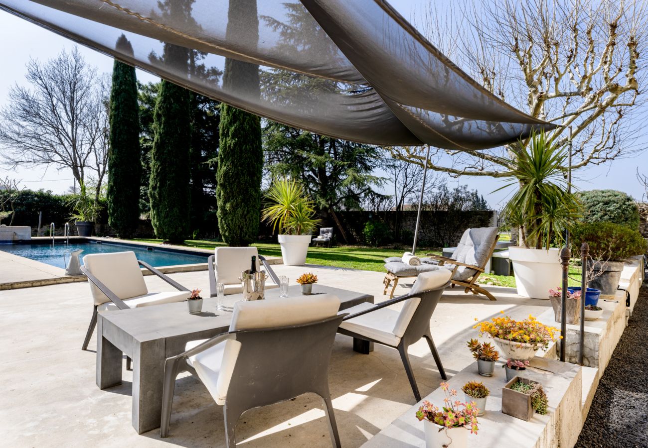 Maison à Tulette - La Mancelone, propriété d'exception à louer, avec piscine