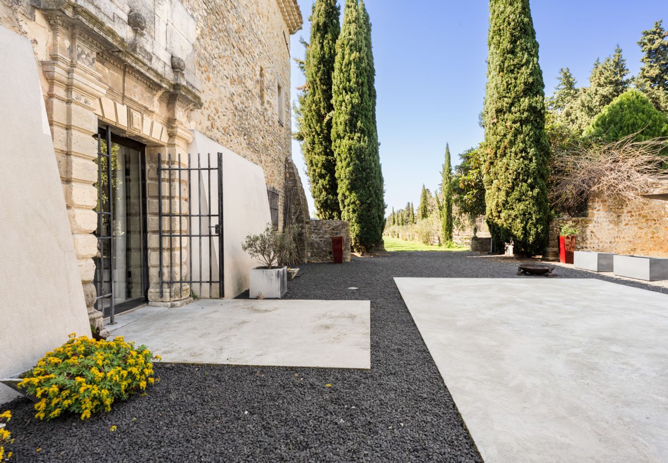 Maison à Tulette - La Mancelone, propriété d'exception à louer, avec piscine