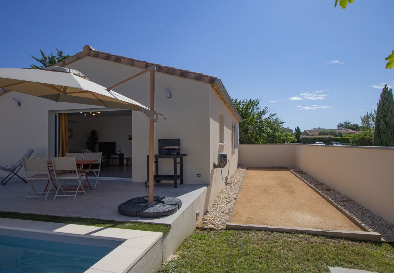Villa à Suze-la-Rousse - Villa neuve avec piscine privée au coeur du village - 4 pers.