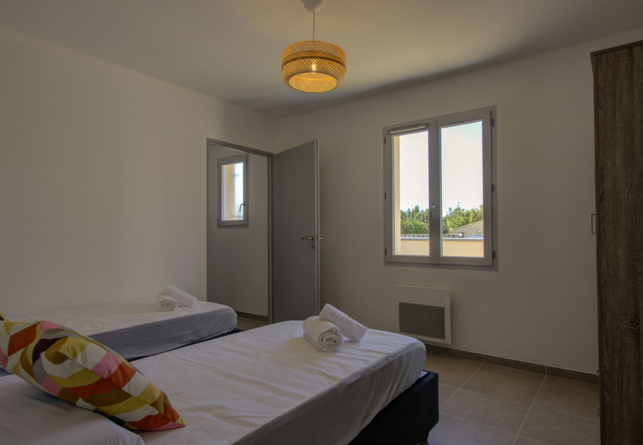 Villa à Suze-la-Rousse - Villa neuve avec piscine privée au coeur du village - 4 pers.