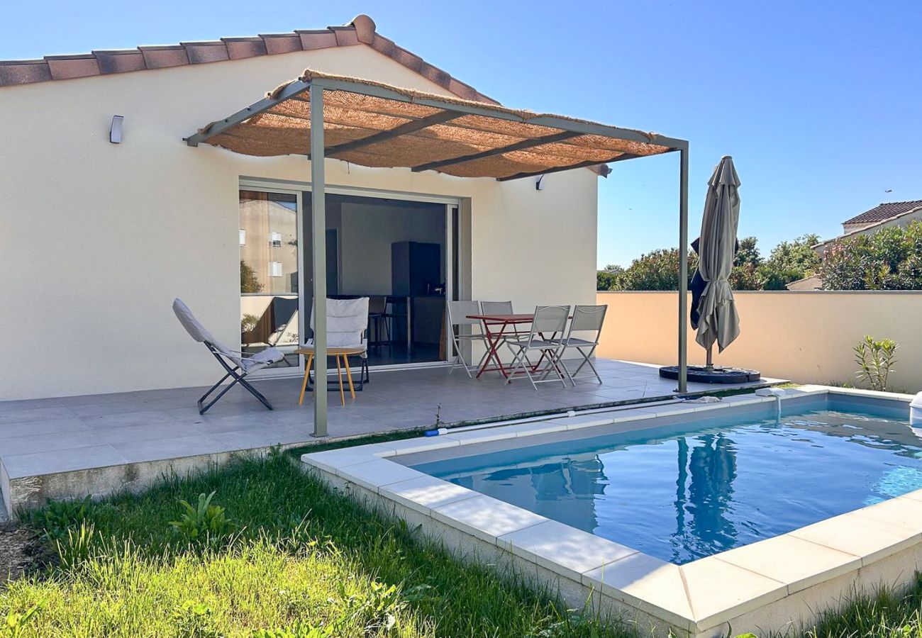 Villa à Suze-la-Rousse - Villa neuve avec piscine privée au coeur du village - 4 pers.
