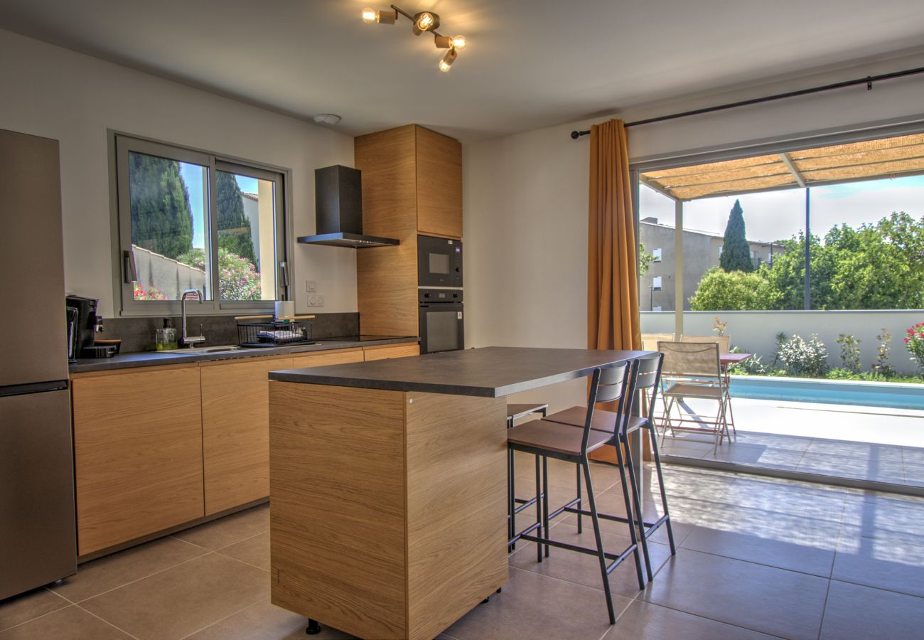 Villa à Suze-la-Rousse - Villa neuve avec piscine privée au coeur du village - 4 pers.