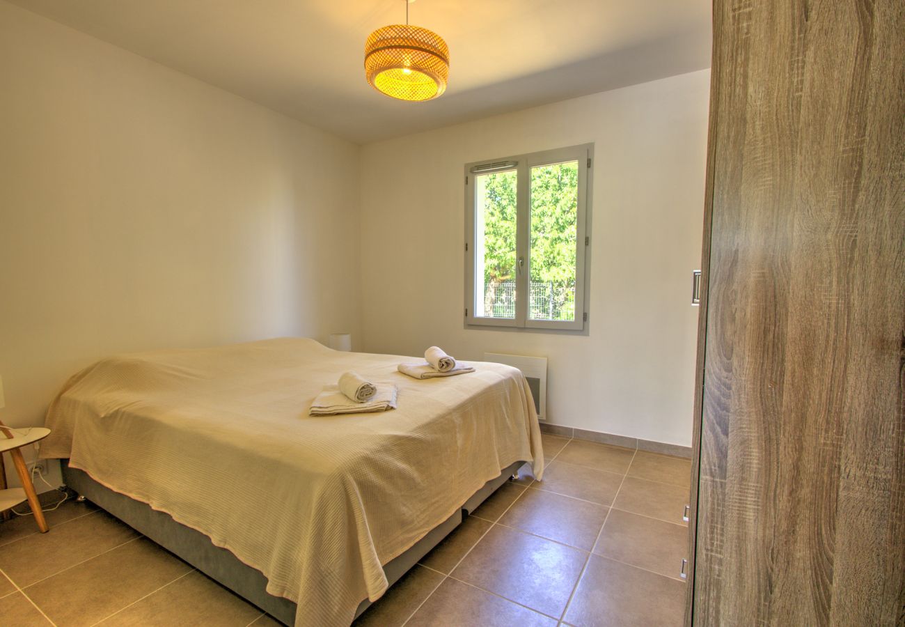 Villa à Suze-la-Rousse - Villa neuve avec piscine privée au coeur du village - 4 pers.