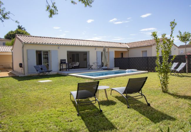 Villa à Suze-la-Rousse - Villa neuve avec piscine privée au coeur du village - 4 pers.