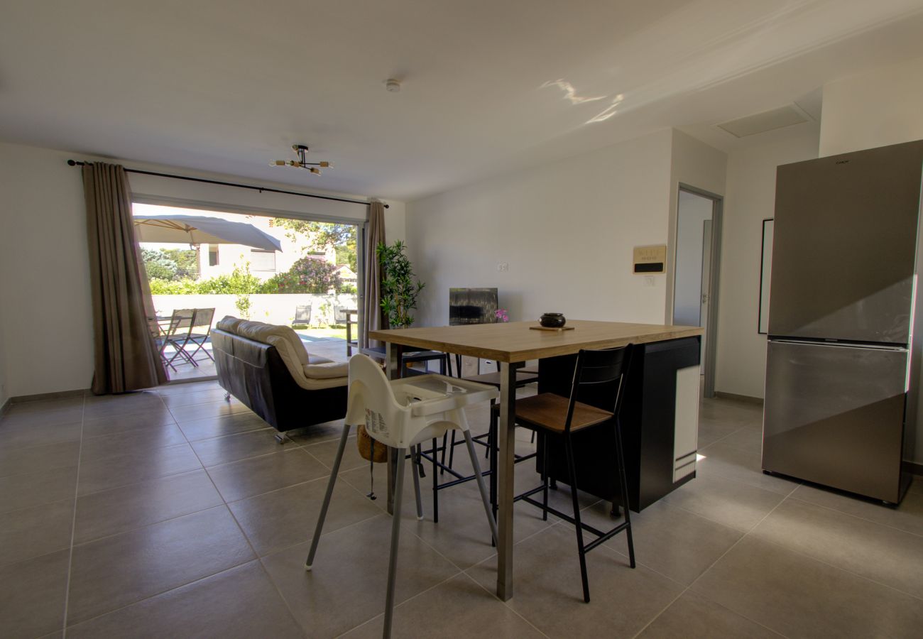 Villa à Suze-la-Rousse - Villa neuve avec piscine privée au coeur du village - 4 pers.