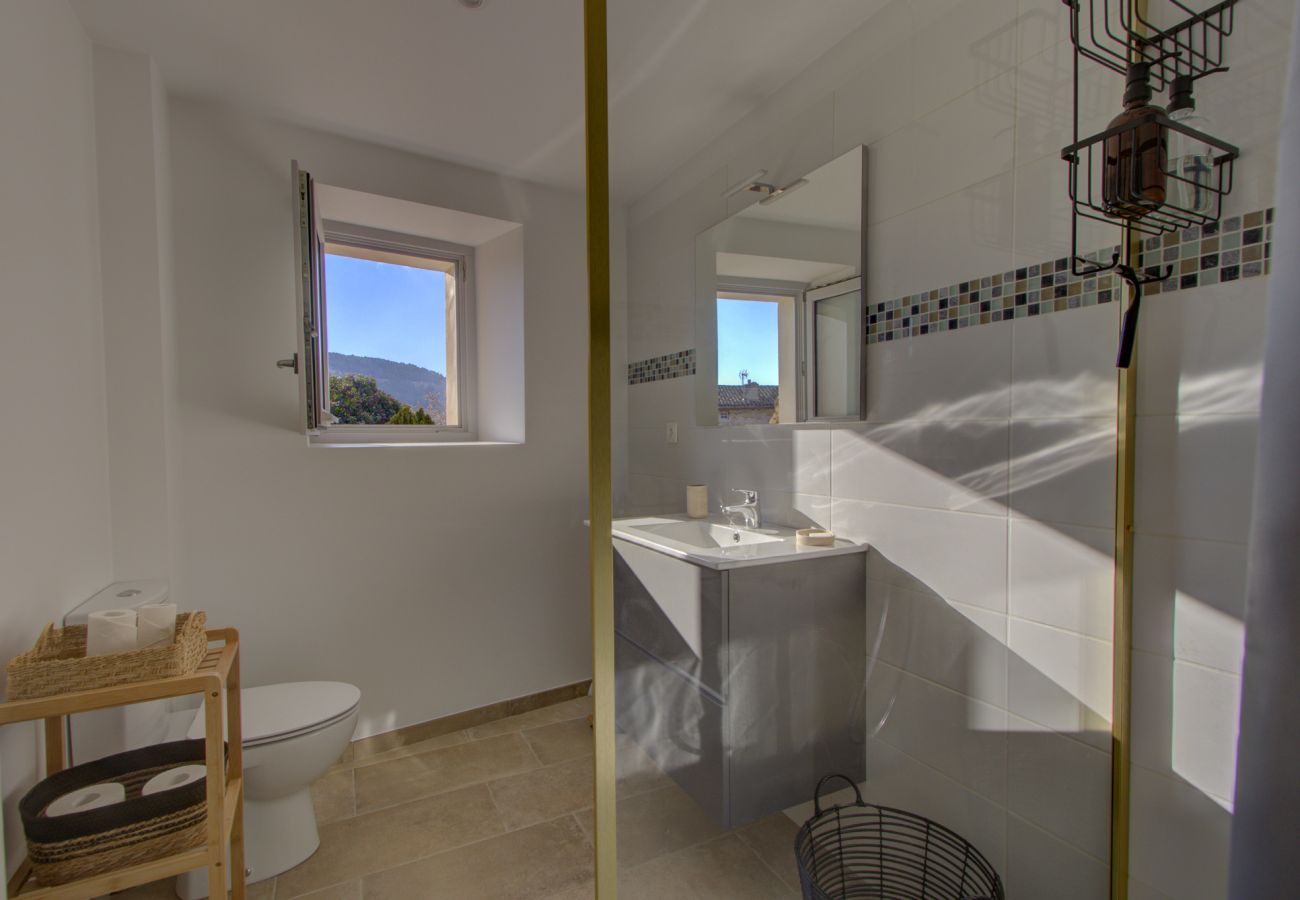 Gîte Rural à Saint-Paul-Trois-Châteaux - Maison de village rénovée au coeur de Saint-Paul-trois-Châteaux