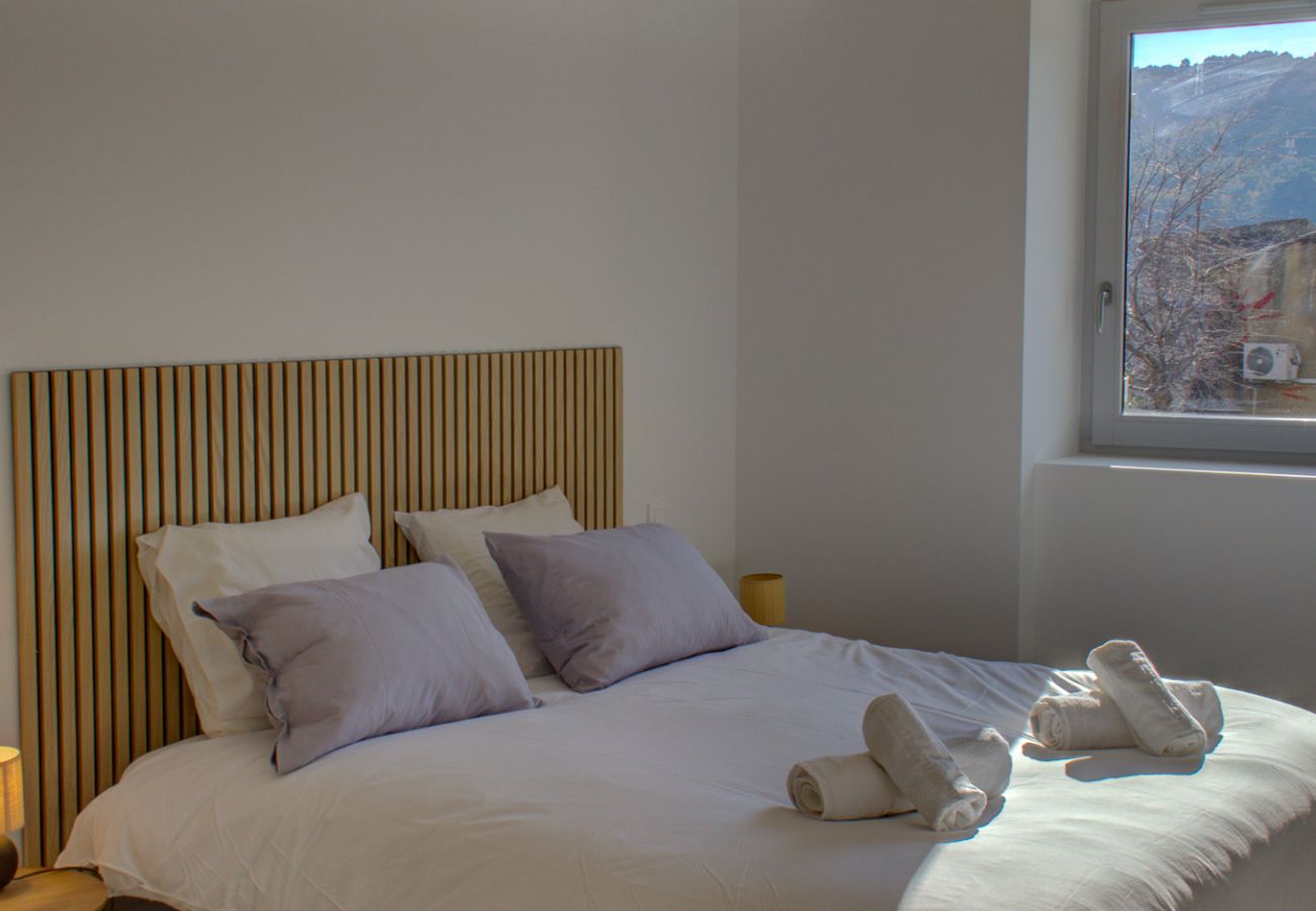 Gîte Rural à Saint-Paul-Trois-Châteaux - Maison de village rénovée au coeur de Saint-Paul-trois-Châteaux