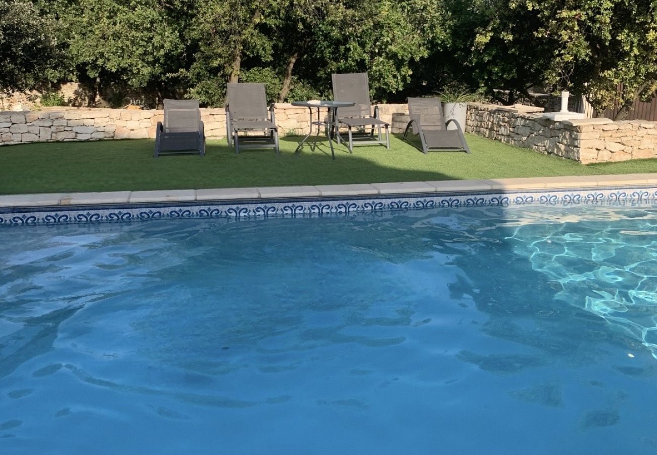 Villa à Saint-Restitut - Villa climatisée avec piscine privée – Accessible PMR – Drôme Provençale