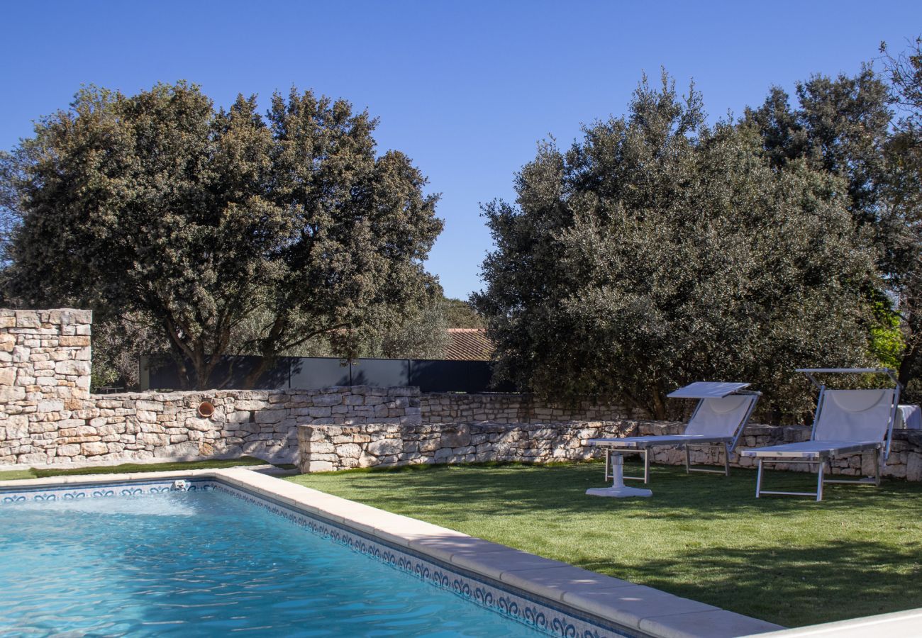 Villa à Saint-Restitut - Villa climatisée avec piscine privée – Accessible PMR – Drôme Provençale