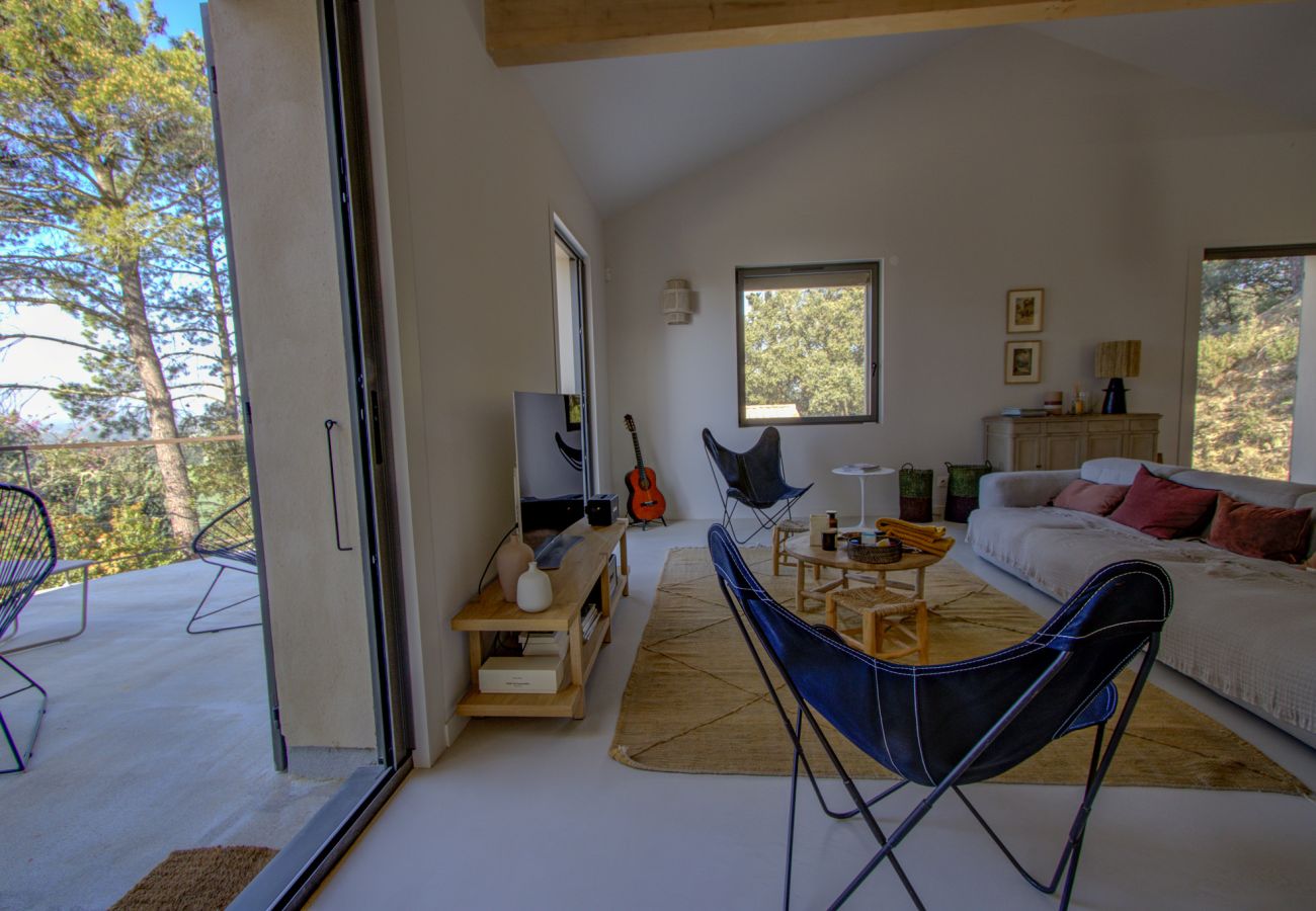 Maison à Saint-Restitut - Villa avec piscine et vue – Drôme provençale