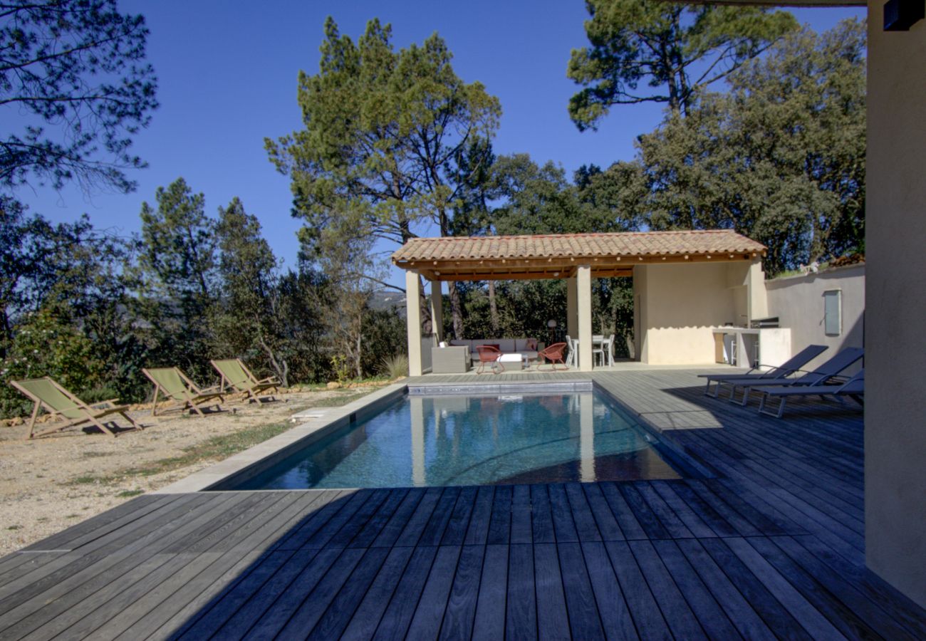 Maison à Saint-Restitut - Villa avec piscine et vue – Drôme provençale