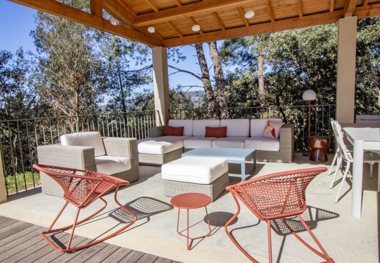 Maison à Saint-Restitut - Villa avec piscine et vue – Drôme provençale