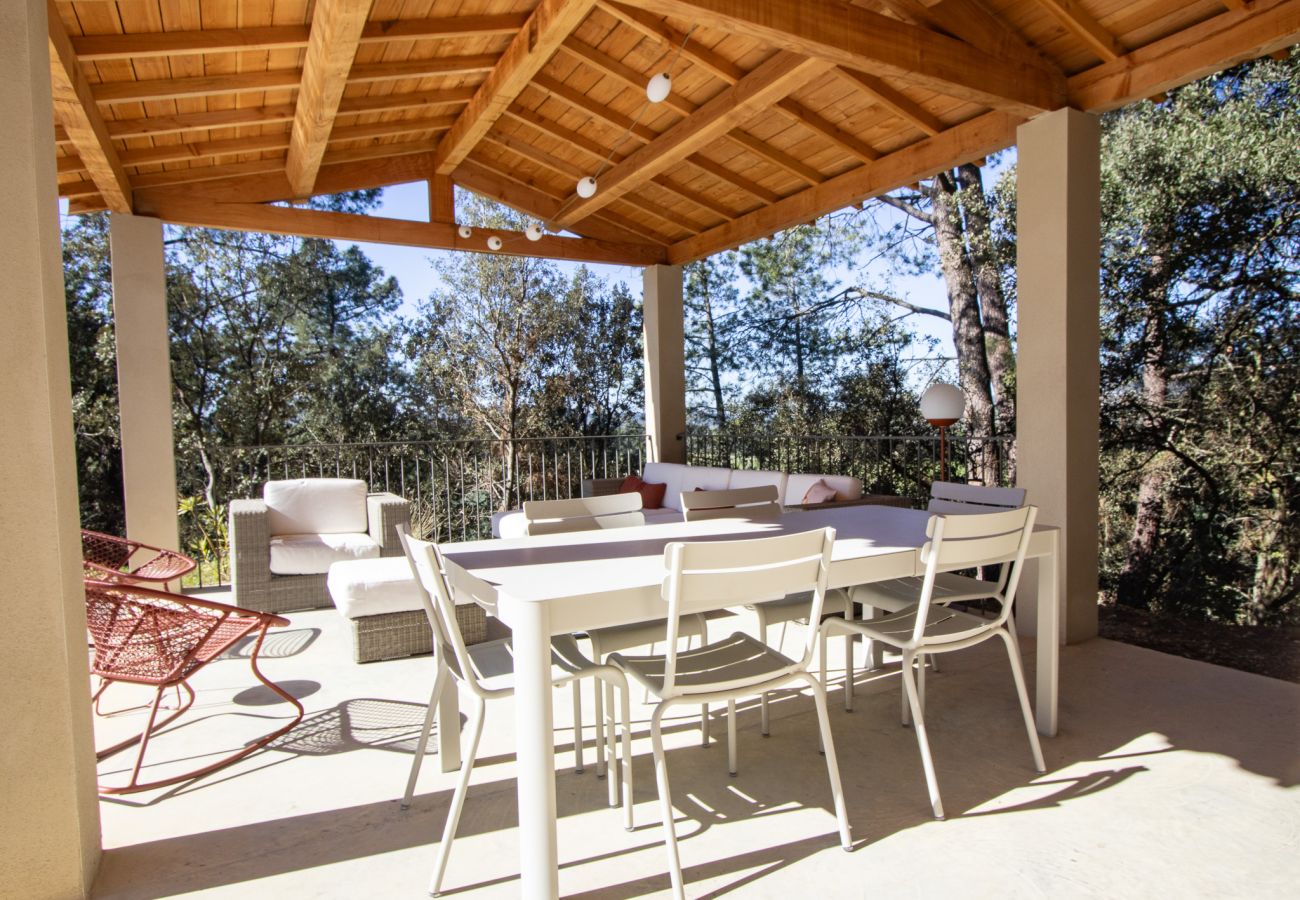 Maison à Saint-Restitut - Villa avec piscine et vue – Drôme provençale