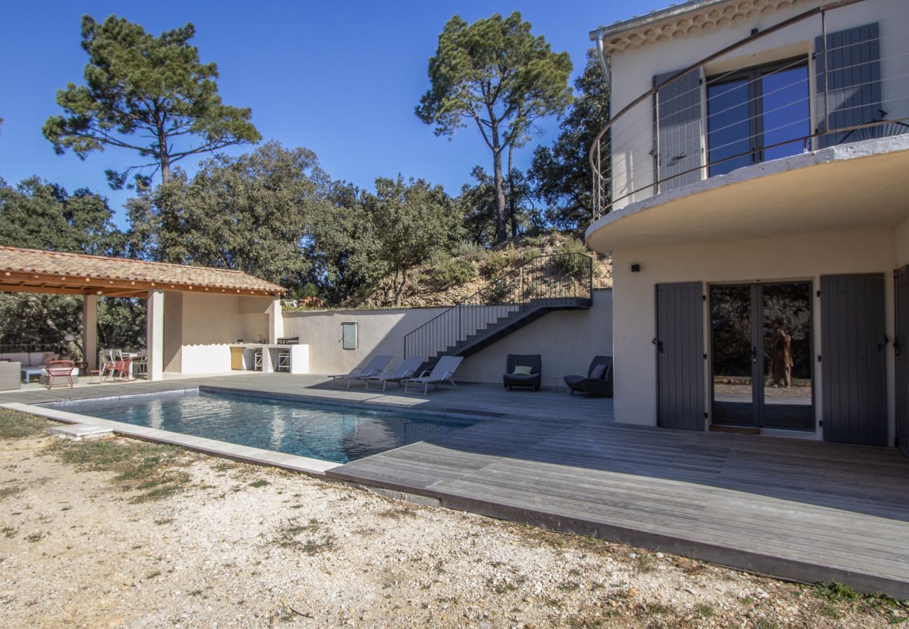 Maison à Saint-Restitut - Villa avec piscine et vue – Drôme provençale